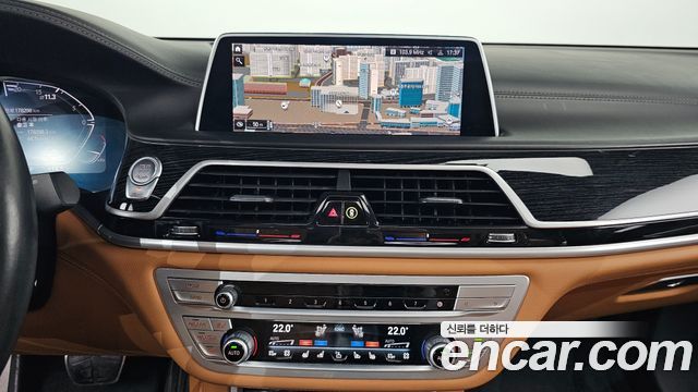 BMW 7-Series 740Li xDrive M Sport Package