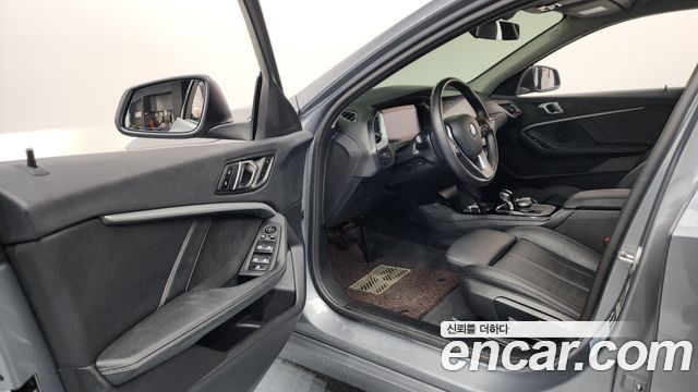 BMW 1-Series 120i Advantage