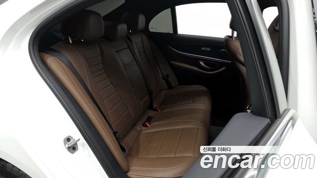Mercedes-Benz E-Class E250 AMG Line