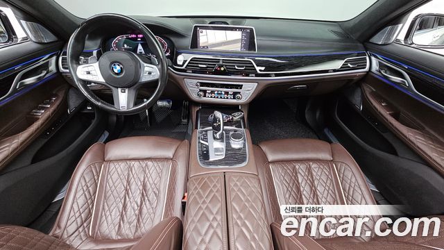 BMW 7-Series 740i M Sport
