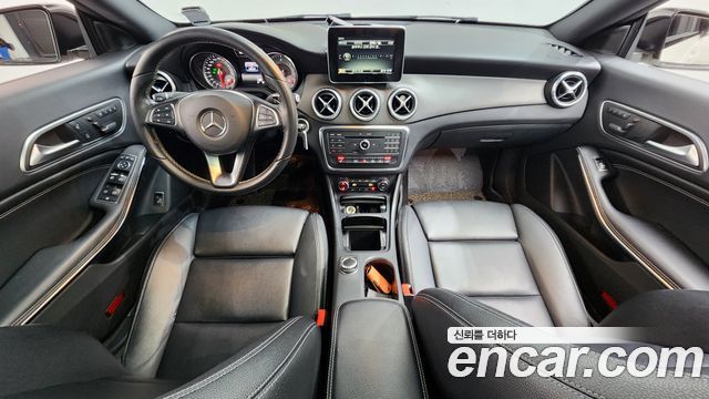 Mercedes-Benz CLA-Class CLA200 d