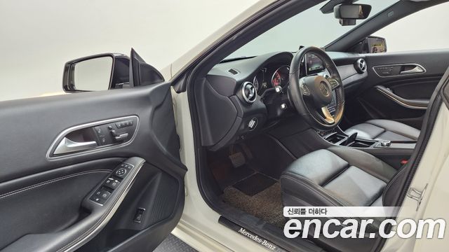 Mercedes-Benz CLA-Class CLA200 d