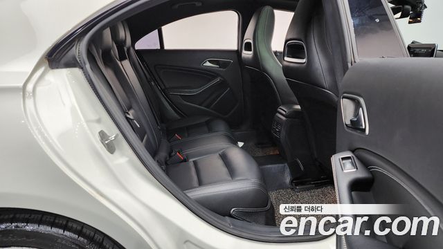 Mercedes-Benz CLA-Class CLA200 d