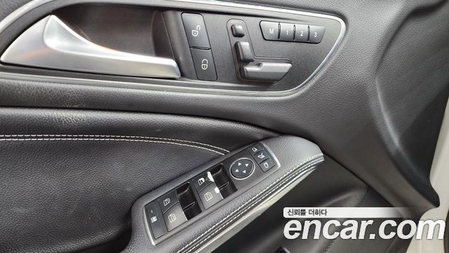 Mercedes-Benz CLA-Class CLA200 d