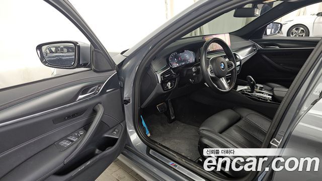 BMW 5-Series 520i M Sport