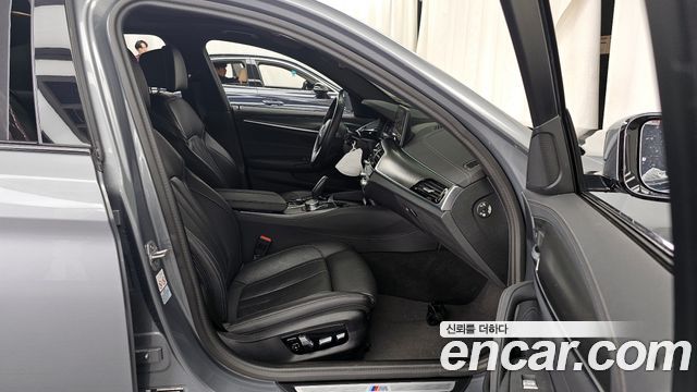 BMW 5-Series 520i M Sport