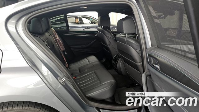 BMW 5-Series 520i M Sport
