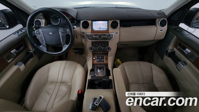 Land Rover Discovery 3.0 SDV6 SE