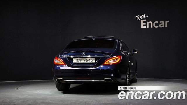 Mercedes-Benz CLS-Class CLS250 d 4MATIC AMG Line