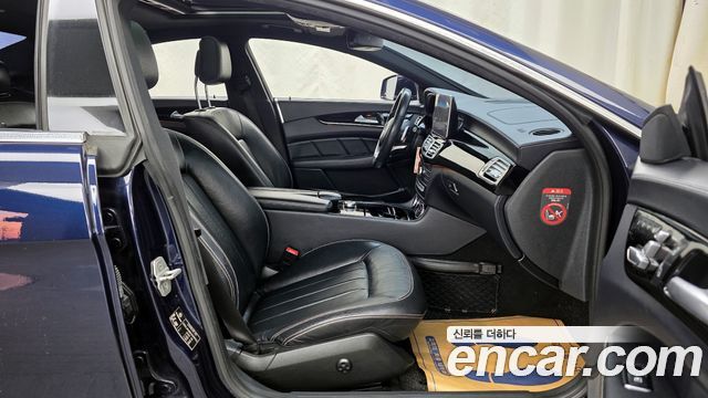 Mercedes-Benz CLS-Class CLS250 d 4MATIC AMG Line