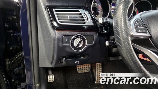 Mercedes-Benz CLS-Class CLS250 d 4MATIC AMG Line