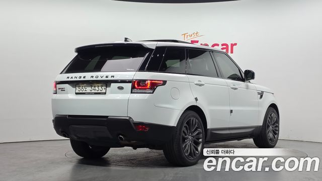 Land Rover Range Rover Sport 3.0 SDV6 HSE Dynamic