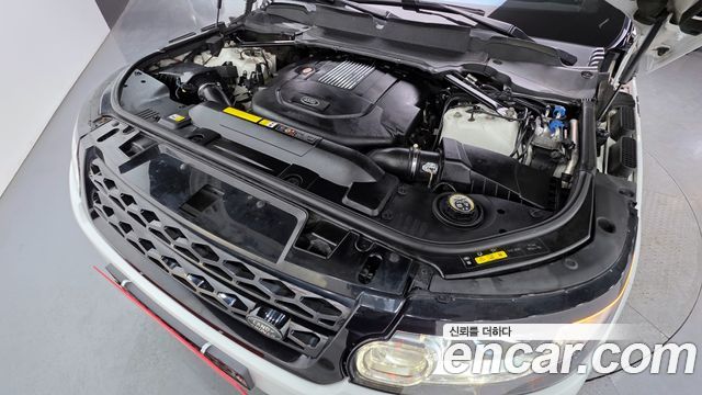 Land Rover Range Rover Sport 3.0 SDV6 HSE Dynamic