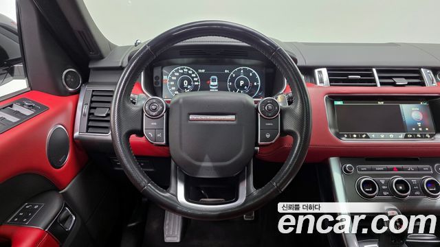 Land Rover Range Rover Sport 3.0 SDV6 HSE Dynamic