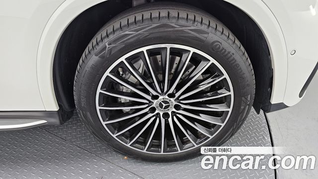 Mercedes-Benz GLC-Class GLC300 4MATIC Coupe