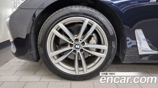 BMW 7-Series 730d xDrive M Sport