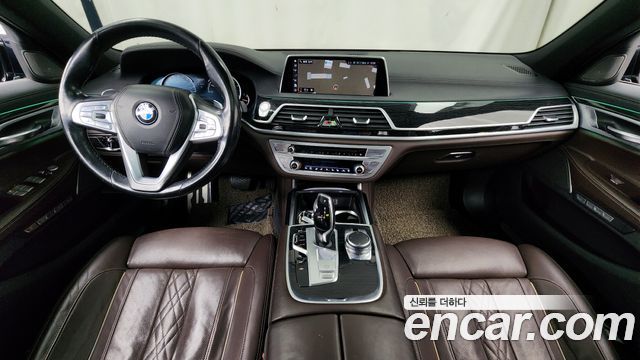 BMW 7-Series 730d xDrive M Sport