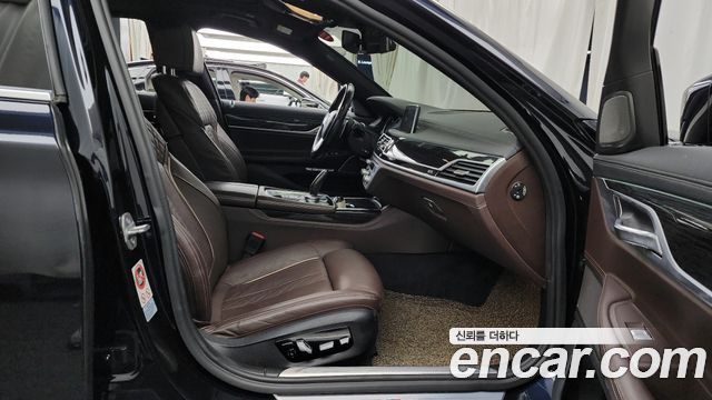 BMW 7-Series 730d xDrive M Sport