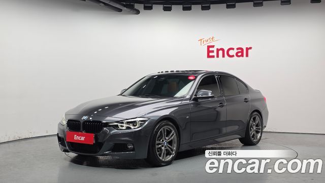 BMW 3-Series 330i M Sport Shadow