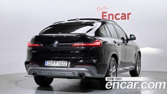 BMW X4 xDrive20i M Sports X Onlile Exclusive Edition