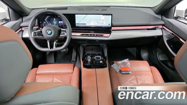 BMW 5-Series 530i xDrive M Sport