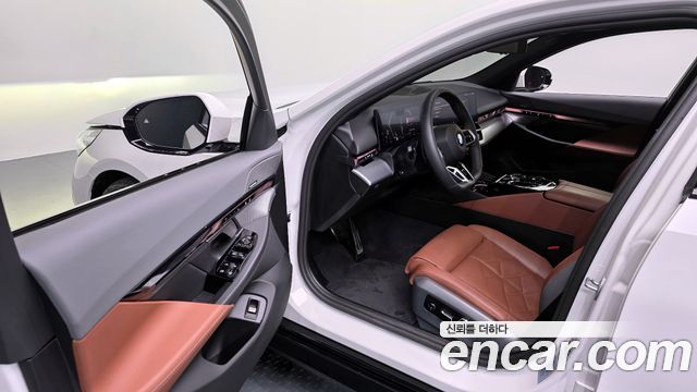BMW 5-Series 530i xDrive M Sport