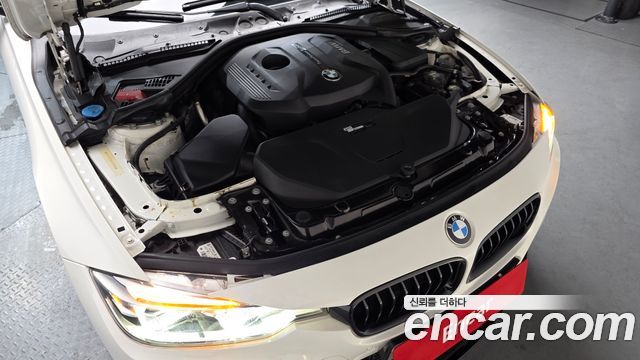 BMW 3-Series 330i M Sport