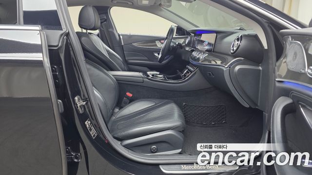 Mercedes-Benz CLS-Class CLS400d 4MATIC AMG Line