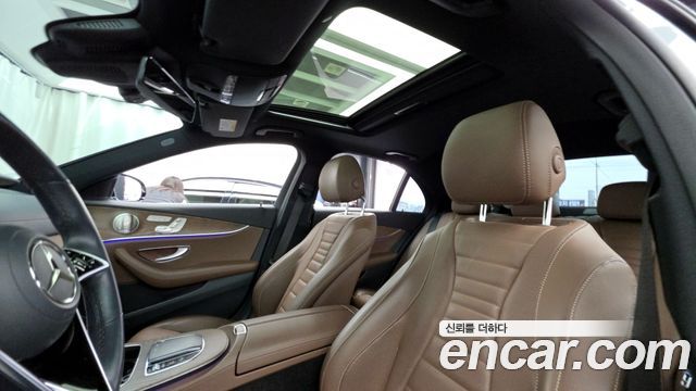 Mercedes-Benz E-Class E300e 4MATIC Exclusive