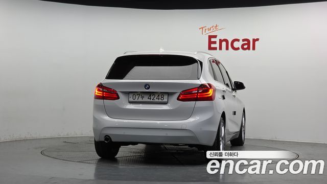 BMW 2-Series Joy