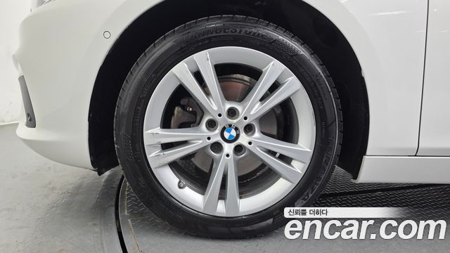 BMW 2-Series Joy