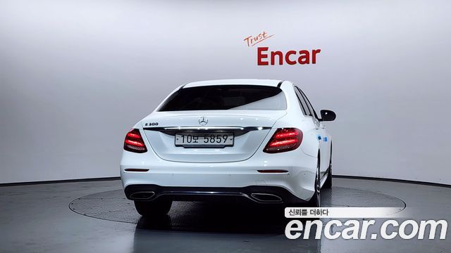 Mercedes-Benz E-Class E300 AMG Line