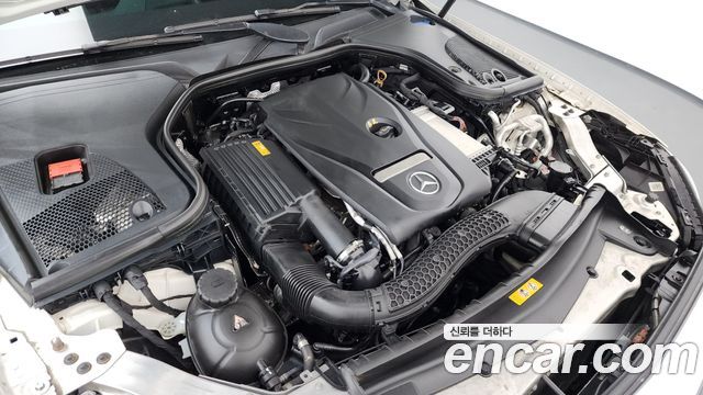 Mercedes-Benz E-Class E300 AMG Line