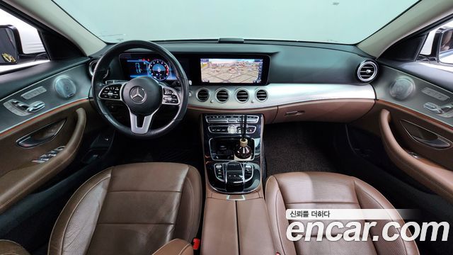 Mercedes-Benz E-Class E300 AMG Line