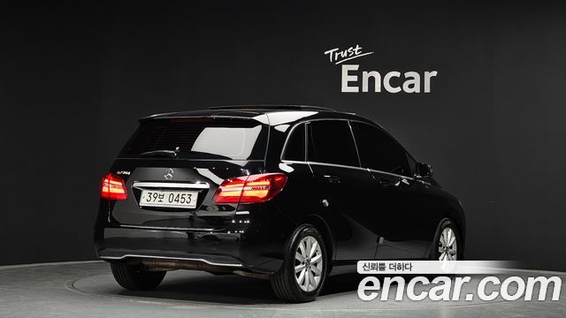 Mercedes-Benz B-Class B200 d