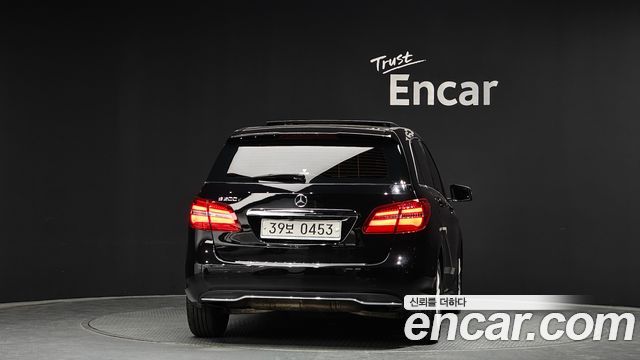 Mercedes-Benz B-Class B200 d