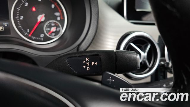 Mercedes-Benz B-Class B200 d