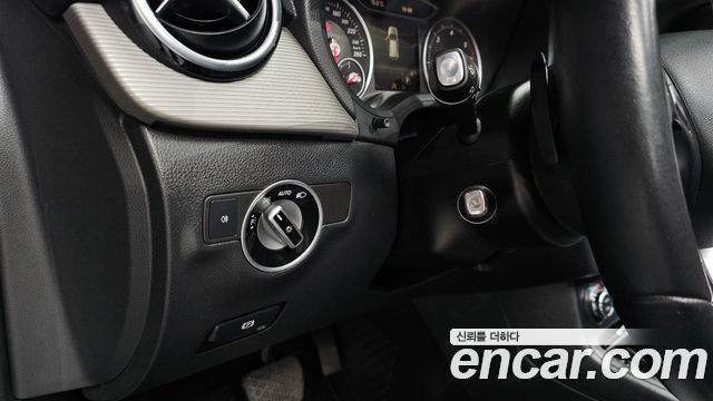 Mercedes-Benz B-Class B200 d