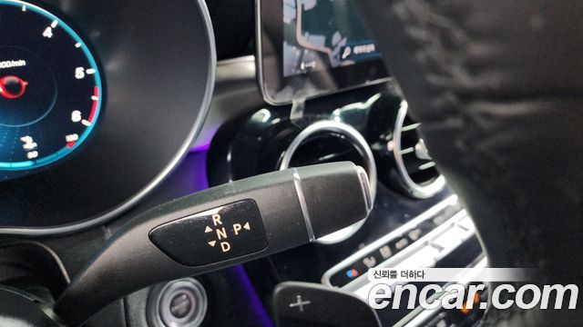 Mercedes-Benz GLC-Class GLC220 d 4MATIC