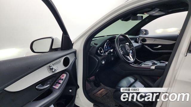 Mercedes-Benz GLC-Class GLC220 d 4MATIC