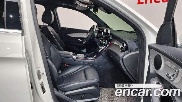Mercedes-Benz GLC-Class GLC220 d 4MATIC