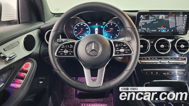 Mercedes-Benz GLC-Class GLC220 d 4MATIC
