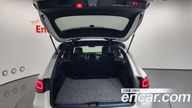 Mercedes-Benz GLC-Class GLC220 d 4MATIC