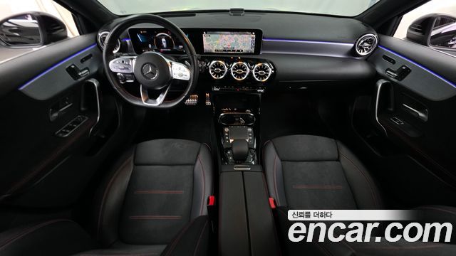 Mercedes-Benz A-Class AMG A45 4MAITC+ Hatchback