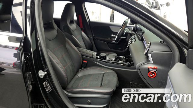 Mercedes-Benz A-Class AMG A45 4MAITC+ Hatchback