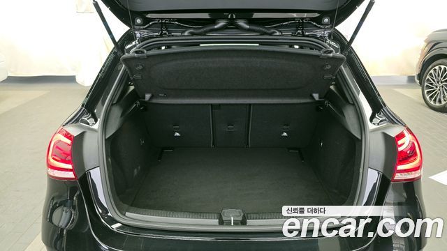 Mercedes-Benz A-Class AMG A45 4MAITC+ Hatchback