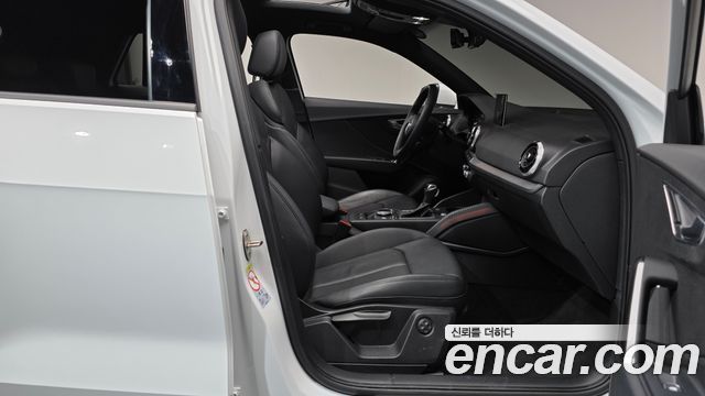 Audi Q2 35 TDI Premium