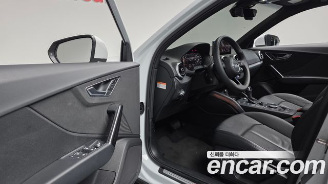 Audi Q2 35 TDI Premium