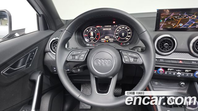 Audi Q2 35 TDI Premium
