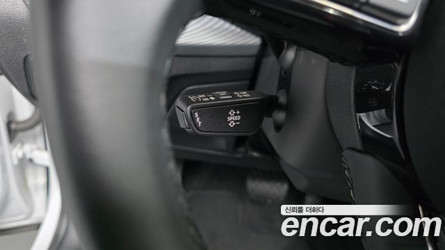 Audi Q2 35 TDI Premium